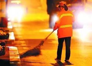 褪去塵埃，綻放光華 廈門(mén)環(huán)衛(wèi)工夫妻的華麗變身